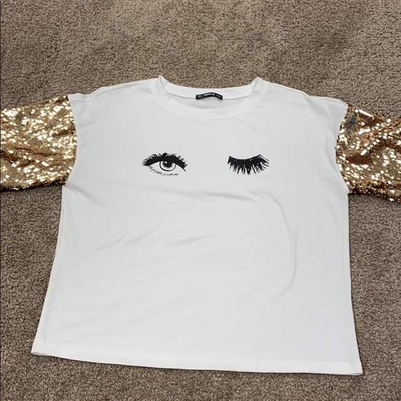 Shein t-shirt - Picture 1 of 2
